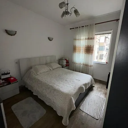 Mimoza Tirana